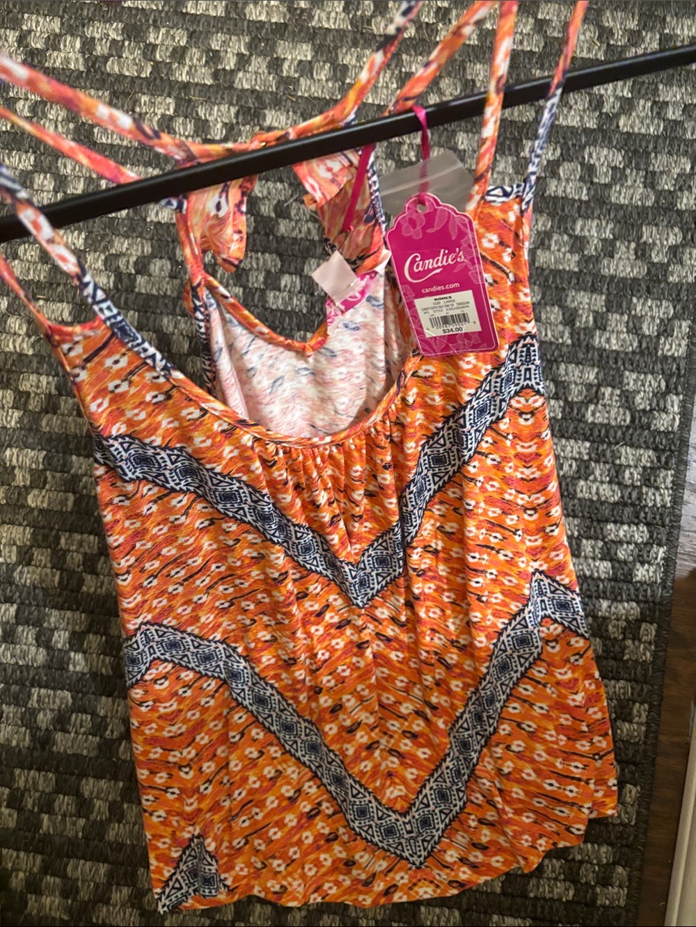 Top Raffle top tank szL, P2P 17, L14